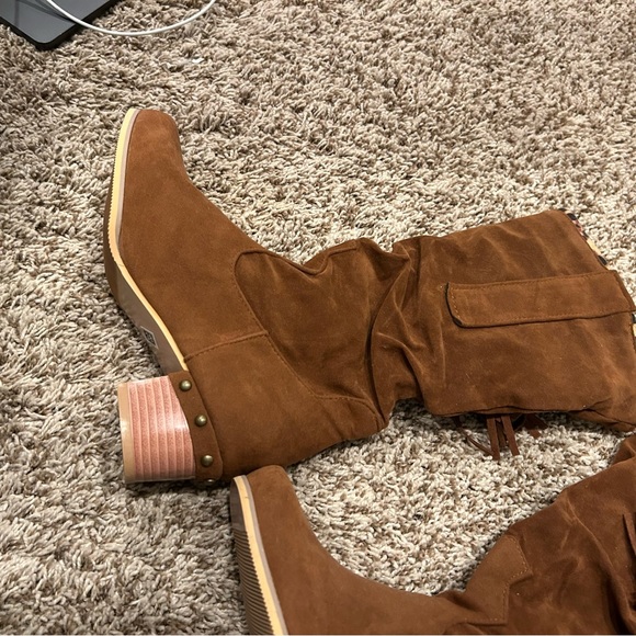 Brown Suede Women's Boots - Picture 7 of 13